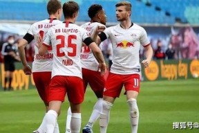 包含冲刺阶段体能课后，那不勒斯迎来里程碑备战荷甲，球迷炸锅，赛程密集仍需轮换的词条