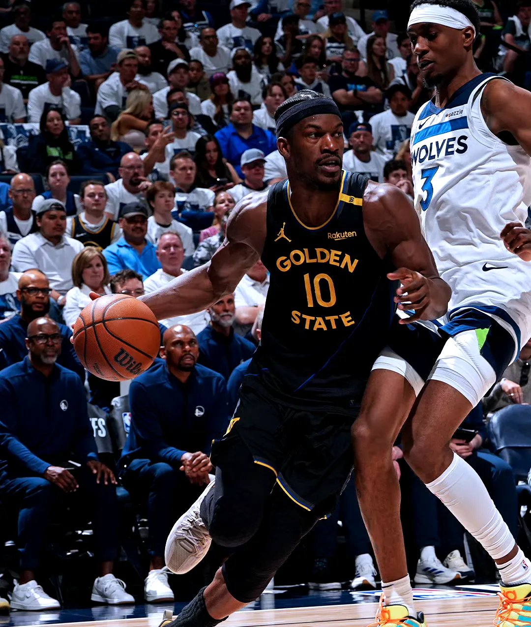 关于巴特勒在塞尔维亚队比赛中精彩发挥,战术调整引发热议!的信息 关于巴特勒在塞尔维亚队比赛中精彩发挥,战术调整引发热议!的信息